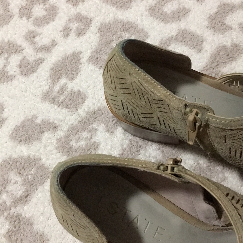 1. State Iddah Perforated Cutaway Bootie - Picture 8 of 8